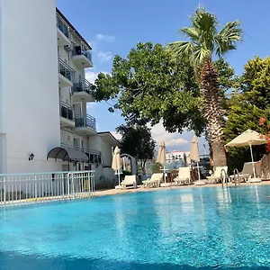 מלון Mia Casa