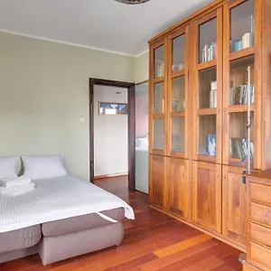 Lasek Marcelinski 2-bedroom , Poznań Polska